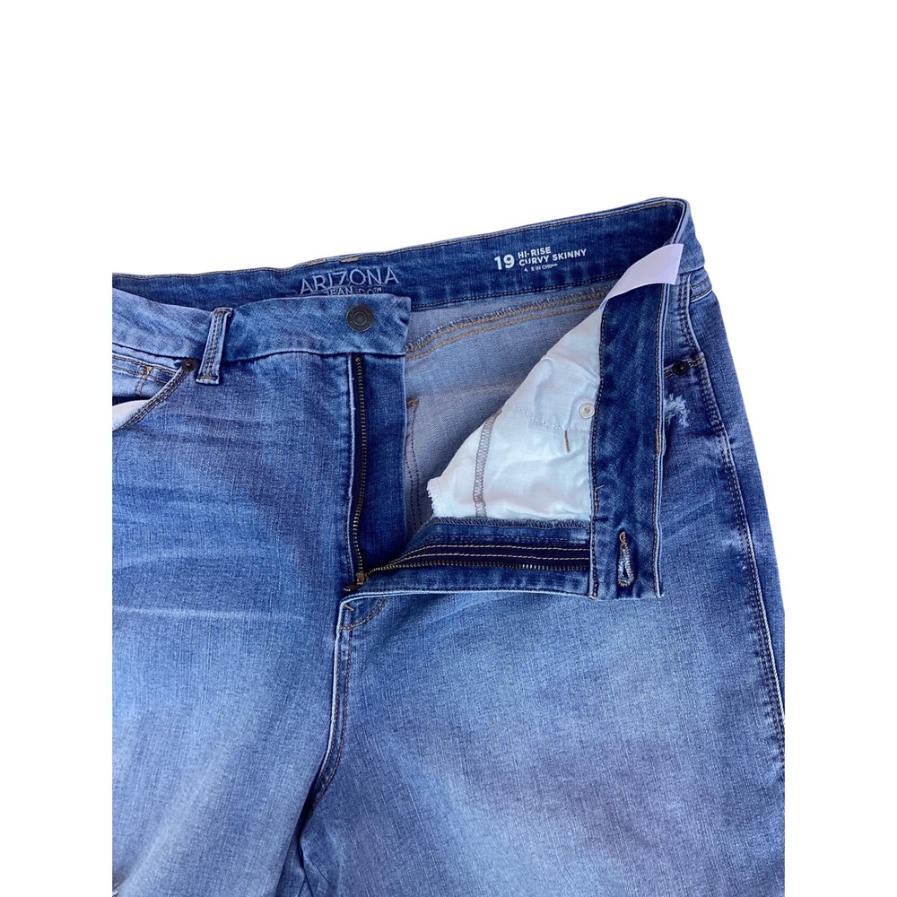 Arizona Jean Co Mid Rise Straight Leg Distressed Ripped Jeans Blue - Picture 7 of 8
